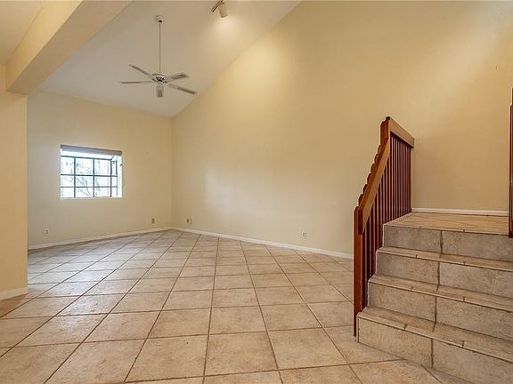5th image of 3019 Lake Shore Drive #5