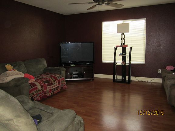 3rd image of 1731 N Sunset Ave