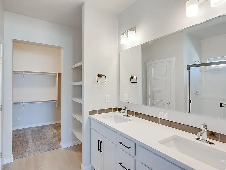 5062 W Avilla Dr — Photo 25