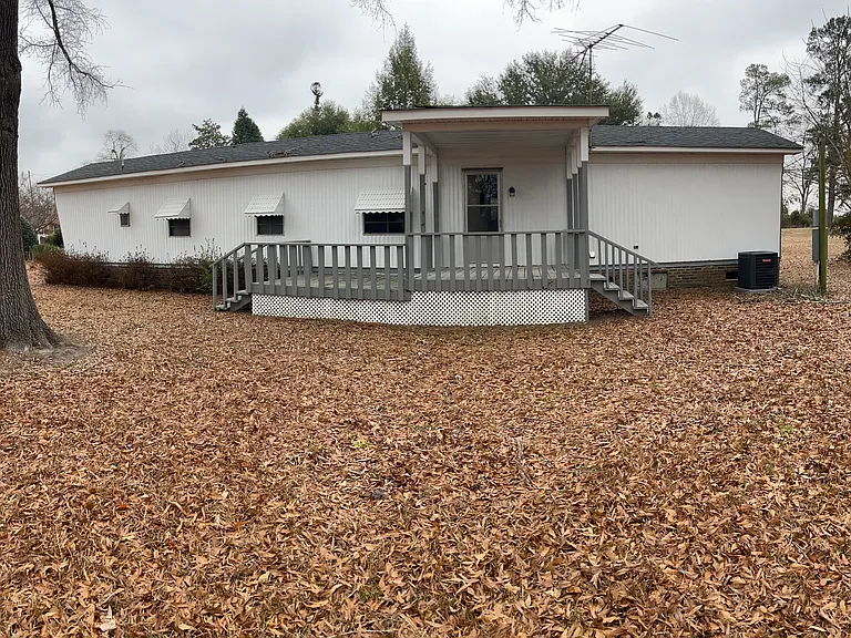 375 Deaton St — Photo 10