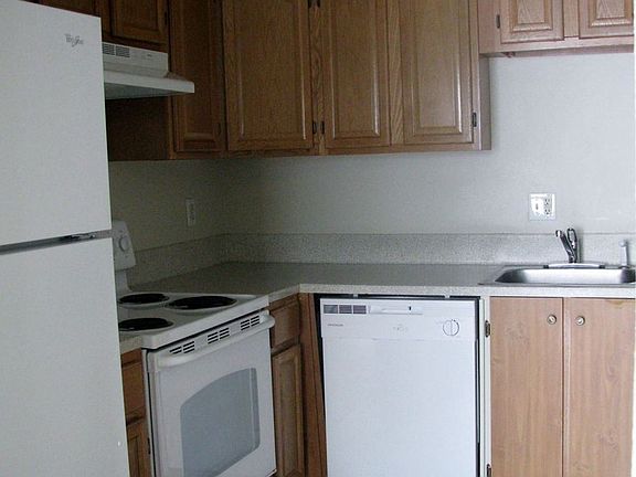 2nd image of 1410 Alanna Dr SE APT 10A