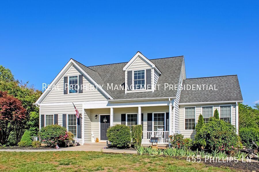 1st image of 455 Phillips Ln