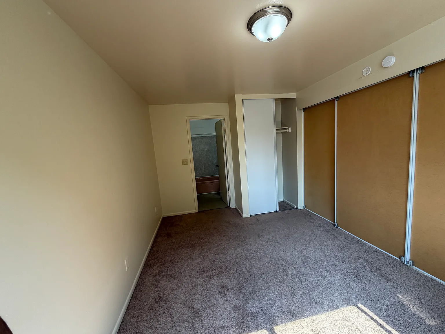 1 bed, 500 sqft, $1,325 — Photo 4