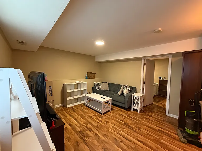 301 Cherrywood Ct — Photo 12