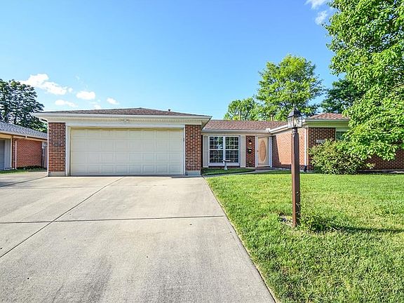 3rd image of 4529 Penhurst Pl