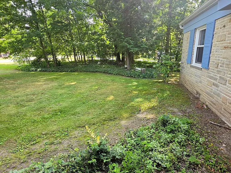 22966 Mastick Rd — Photo 26