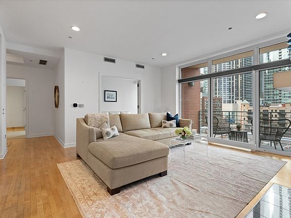 3rd image of 415 E North Water St APT 801