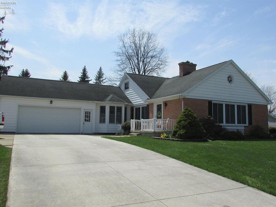 1st image of 660 E Sherwood Ct