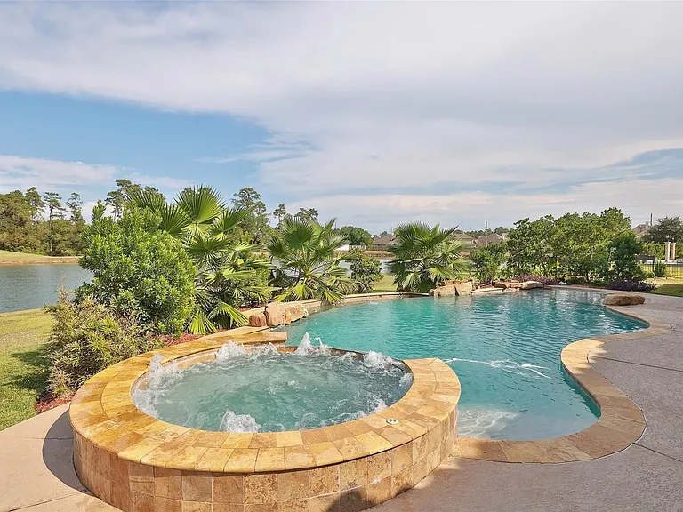 22 Post Shadow Estate Dr — Photo 12
