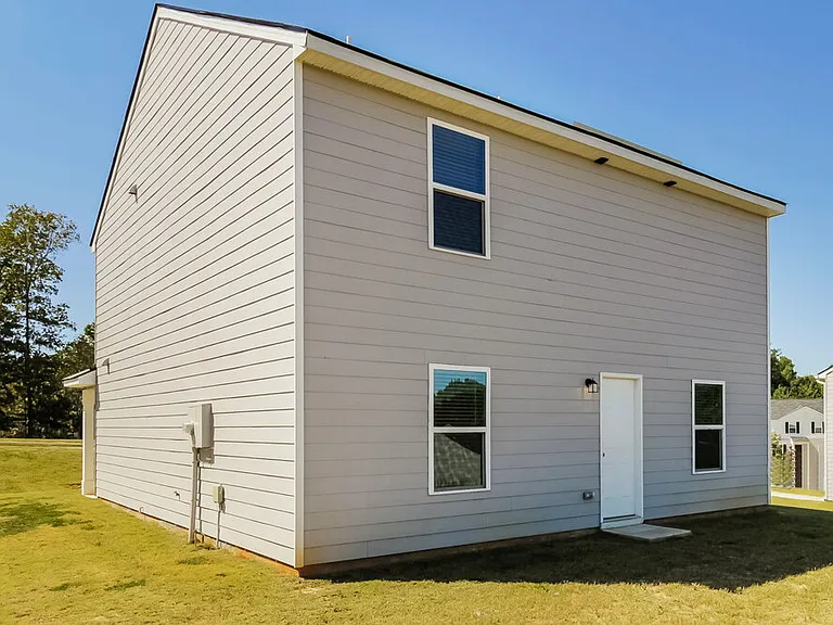 1739 Mary Ave — Photo 16