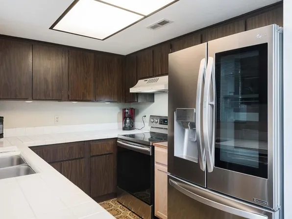 5301 Waverly Dr #168, Palm Springs, CA 92264