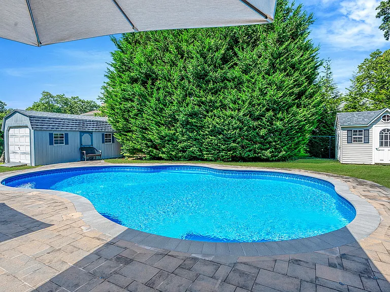 8 Paynes Ln — Photo 24