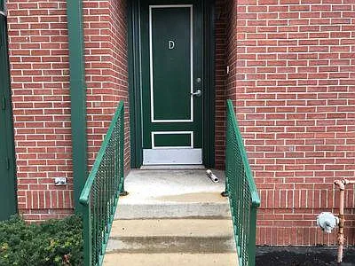 140 E 22nd St #D — Photo 1