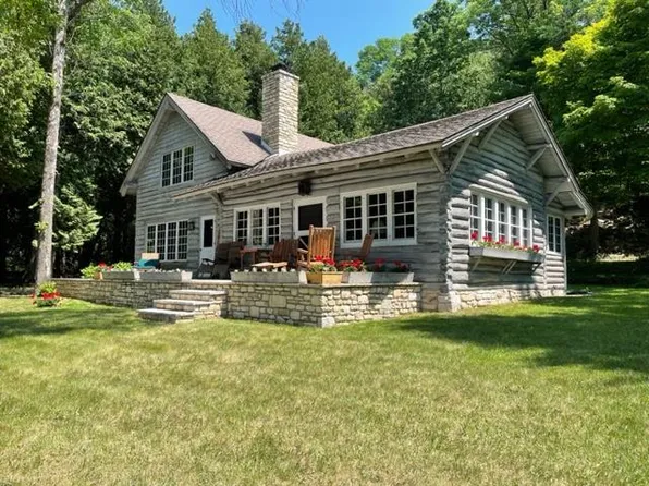 10423 N Shore Rd, Ephraim, WI 54211