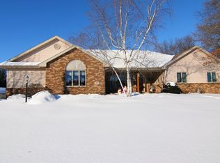 3599 S Hope Rd, Cottage Grove, WI 53527