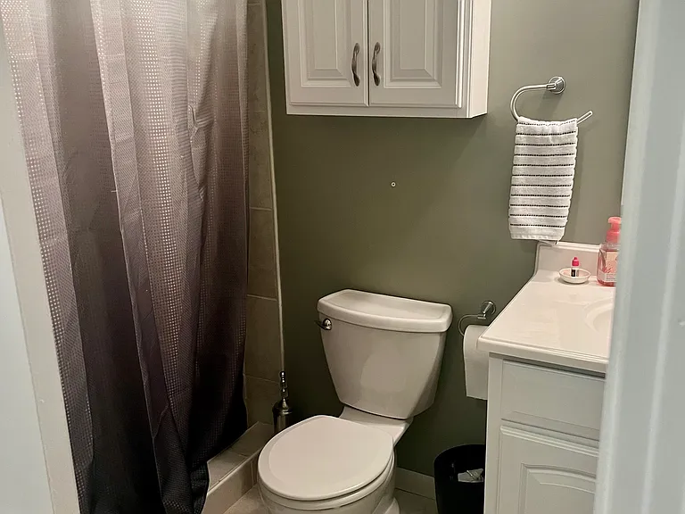177 Winchester Dr — Photo 12