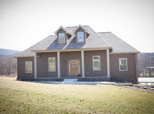 122 Gault School Rd, Connellsville, PA 15425