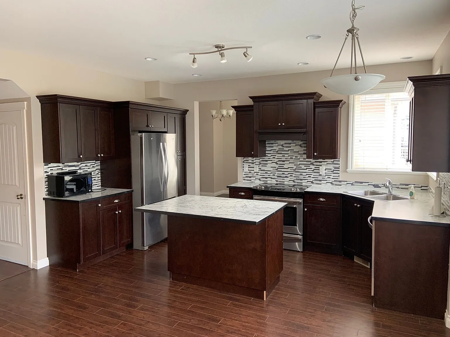 47401 Macswan Drive Chilliwack — Photo 2