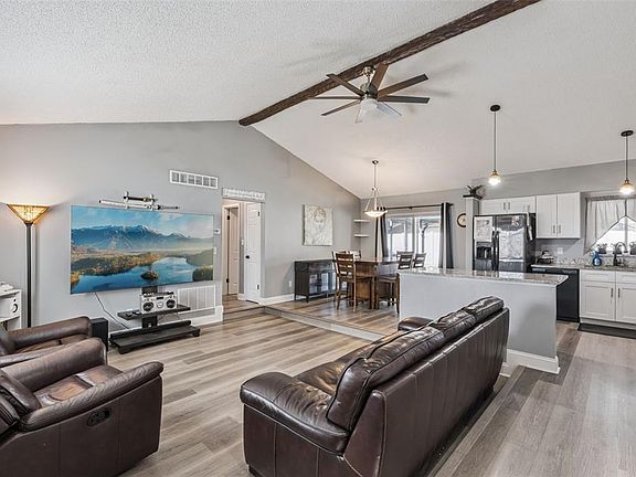 3rd image of 8125 BRITT DRIVE