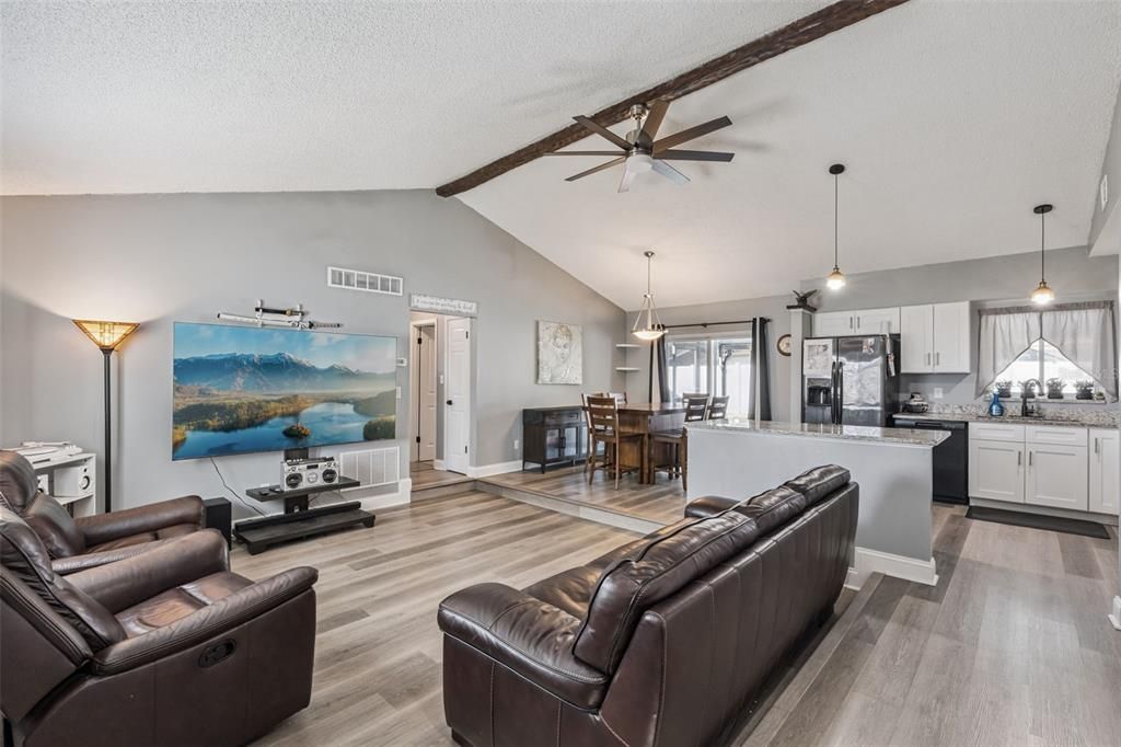 8125 Britt Dr, Orlando, FL - View 3