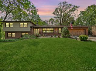 2N672 Valewood Rd, West Chicago, IL 60185