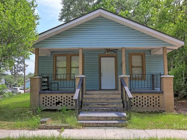 101 W 60th Street, Savannah, GA 31405