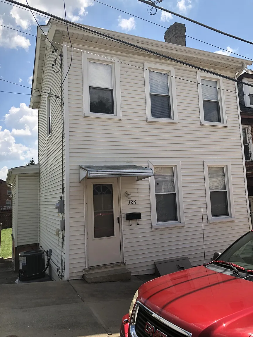 326 Kramer Way photo 1