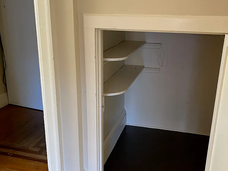 82 Merrimon Ave #2 — Photo 6
