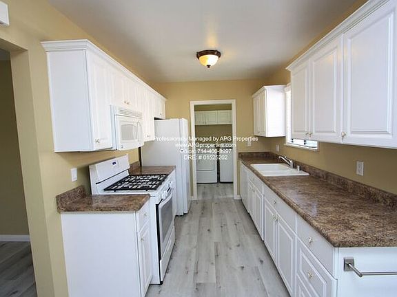 4th image of 6436 Eberle St