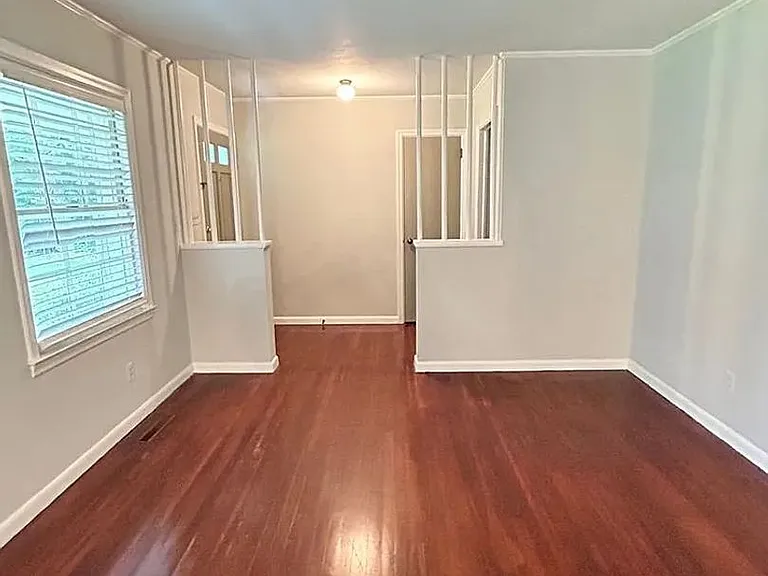 605 Georgia Ave — Photo 3