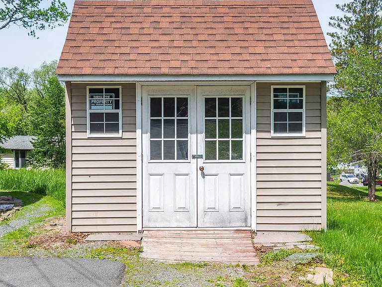9 Shirley Rd — Photo 36