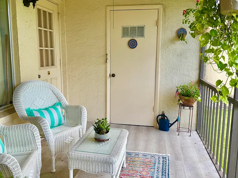 301 Knotty Pine Cir #B-2 — Photo 24