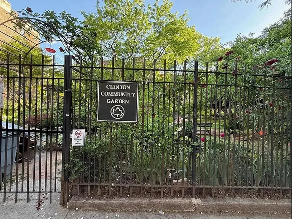 465 West 49th Street image 9 of 11