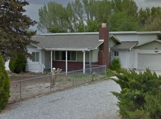 10 Mason Rd APT C, Yerington, NV 89447