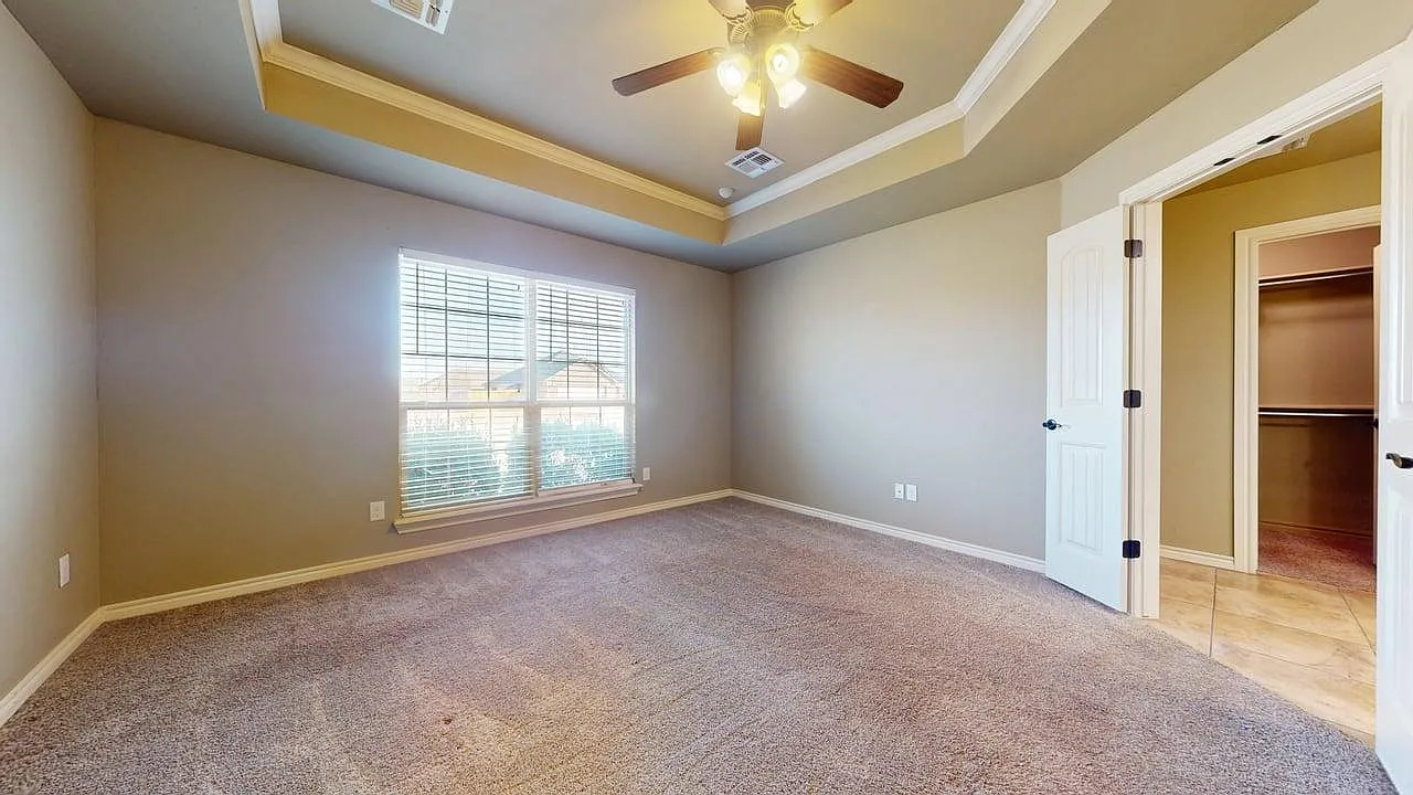 313 Marilyn Glover Street - 1 — Photo 2
