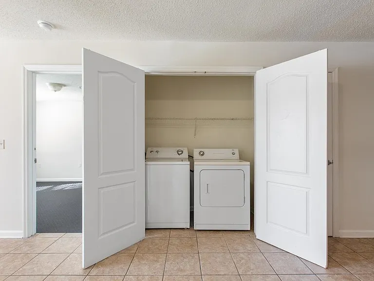 3000 S Adams St #213 — Photo 8