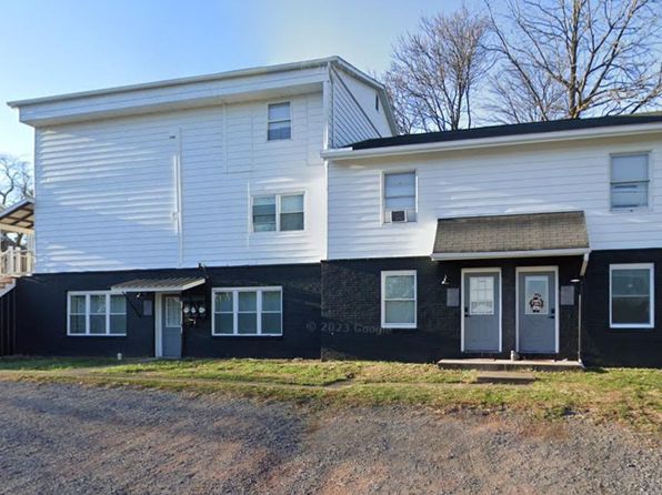 301 Lockard Ave #303