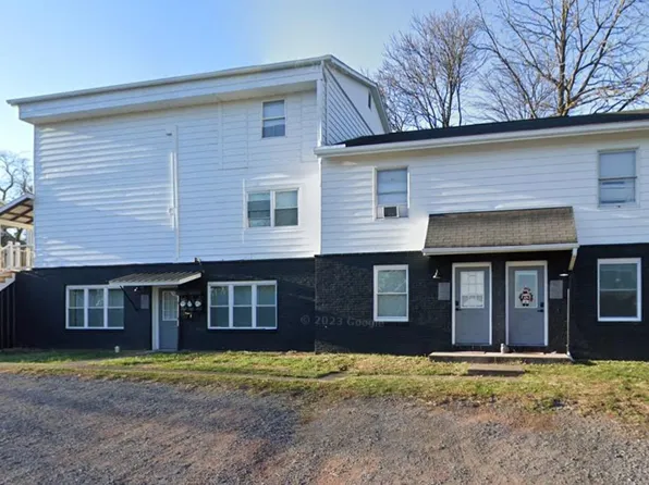 301 Lockard Ave #303, Bloomsburg, PA 17815