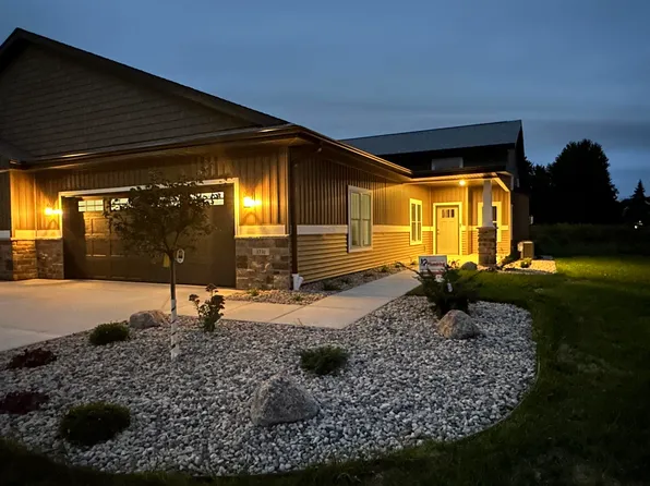 3731 Newcastle #29, Janesville, WI 53546