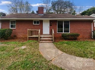 3209 Credenza Rd, Charlotte, NC 28208