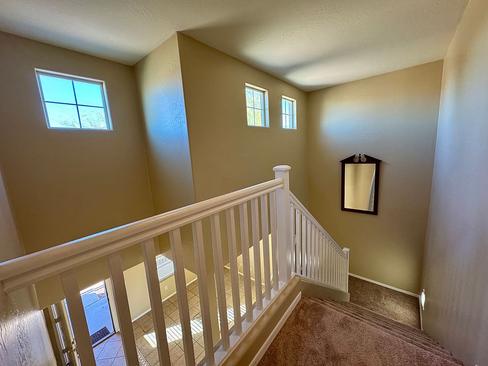 1st image of 3212 S 72nd Ln