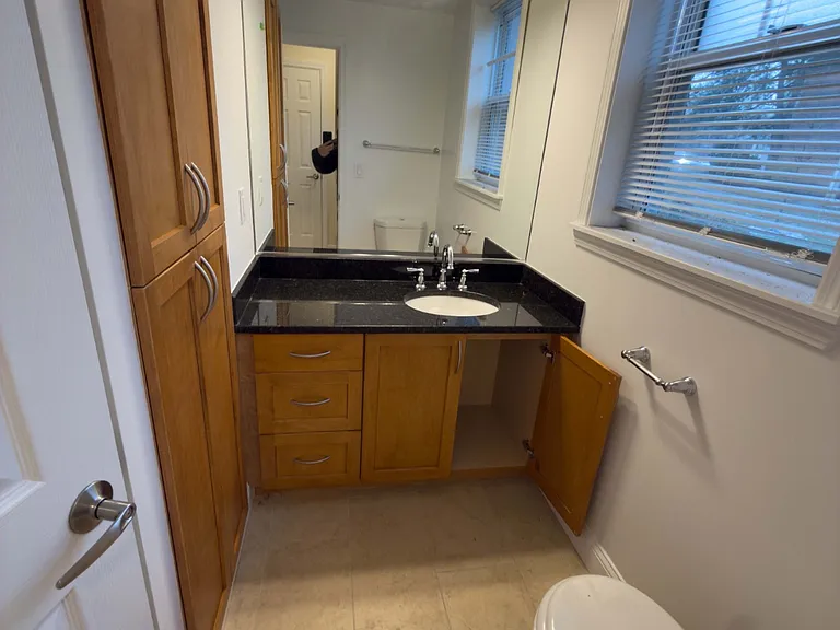 68 Gerry Rd — Photo 11