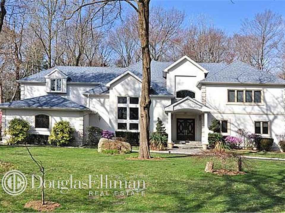 1st image of 1 Greenwood Ln