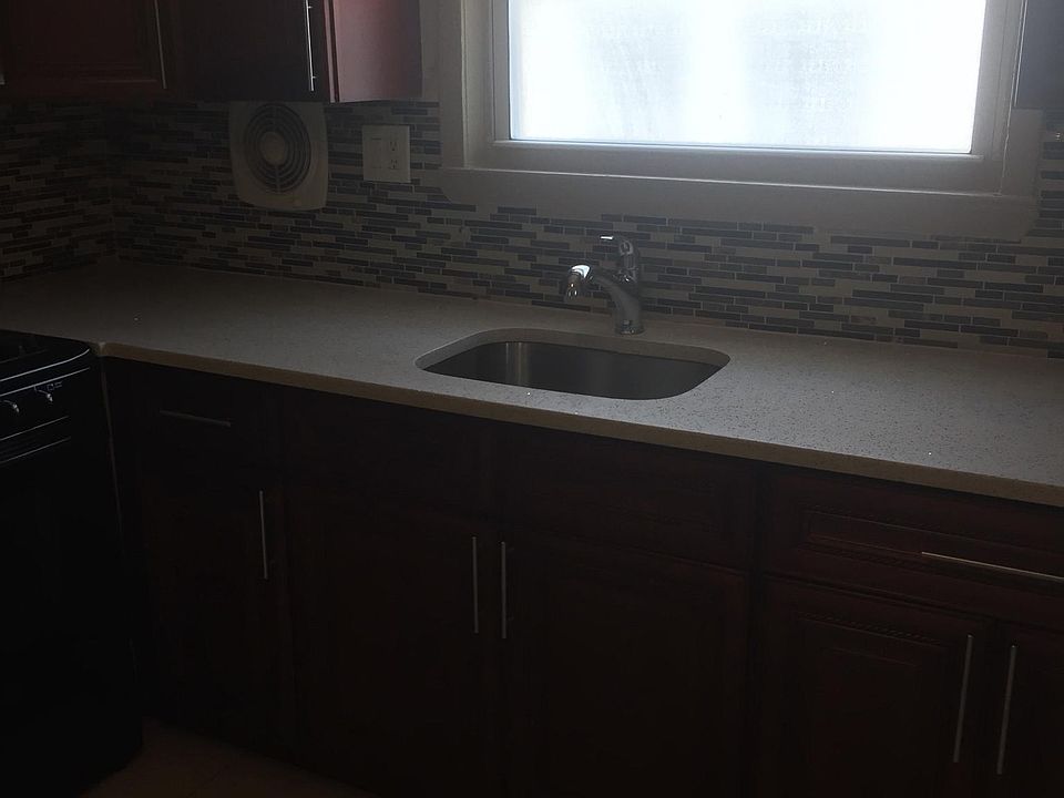 1st image of 5215 Avenue T