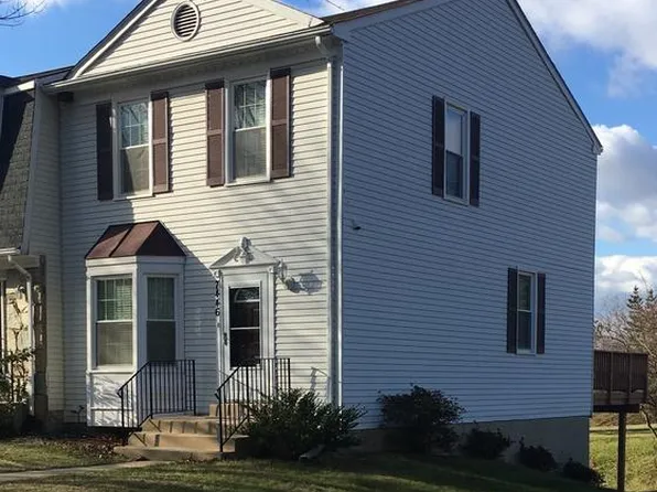 7446 Morrison Dr, Greenbelt, MD 20770