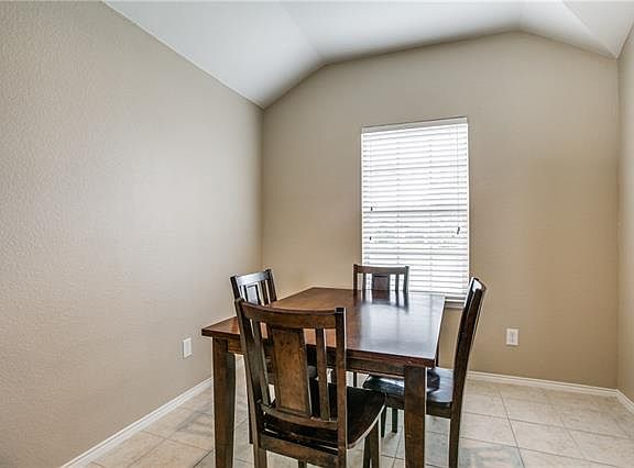 5th image of 5121 Bluewater Dr
