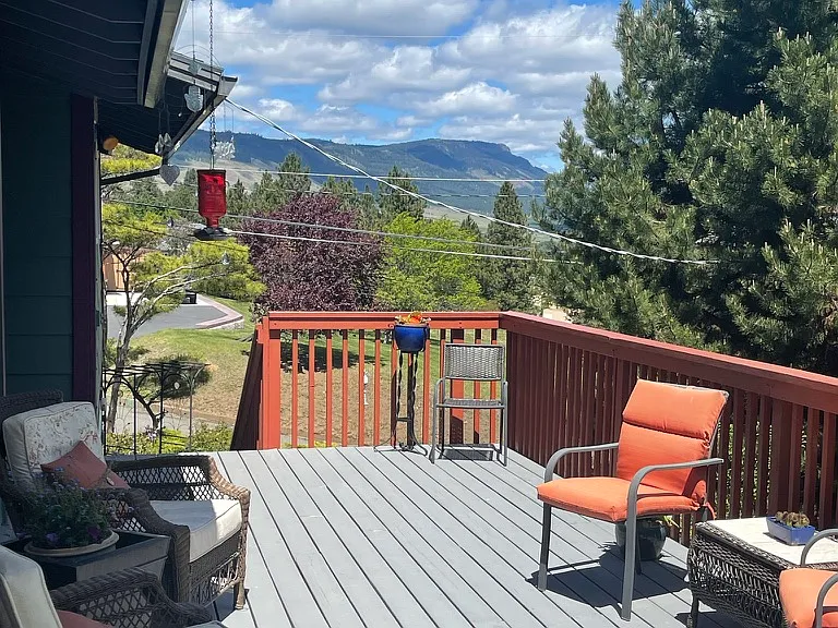 482 Modelaire Dr — Photo 4