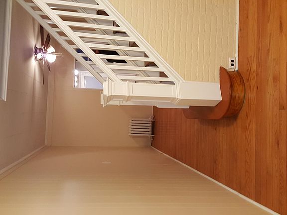 2nd image of 2905 Belgrade St #House