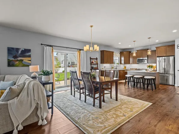 1317 Black Stallion Drive, Madison, WI 53718