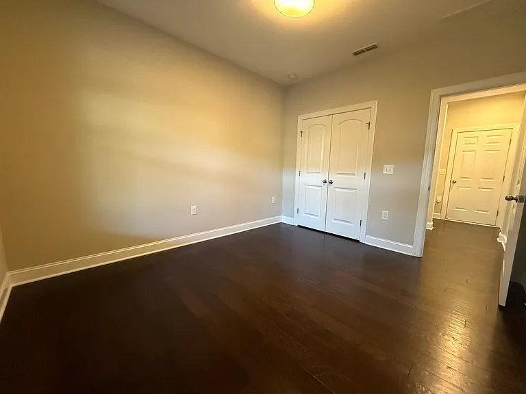 120 Bailey Park — Photo 18